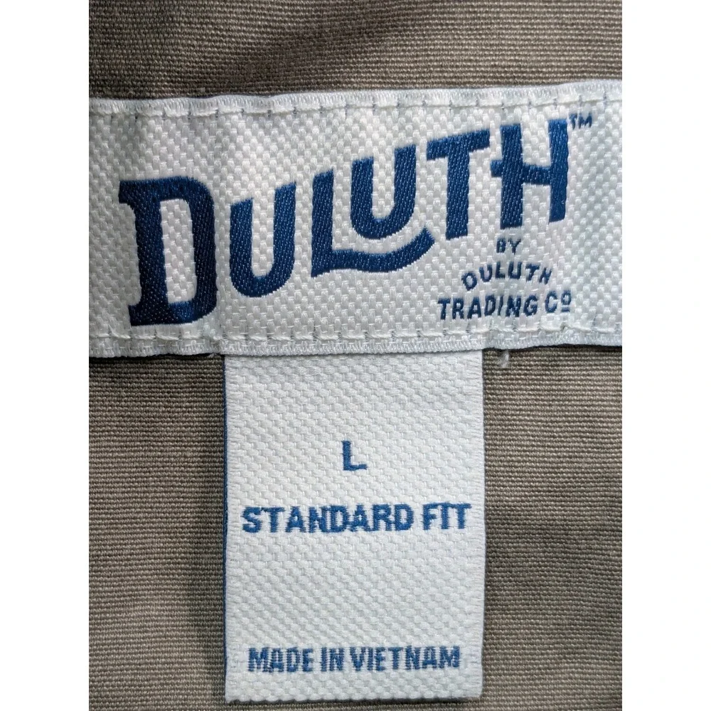 Duluth Trading Co Mens Khaki Belted Cargo Shorts Size Large Standard Fit Tan